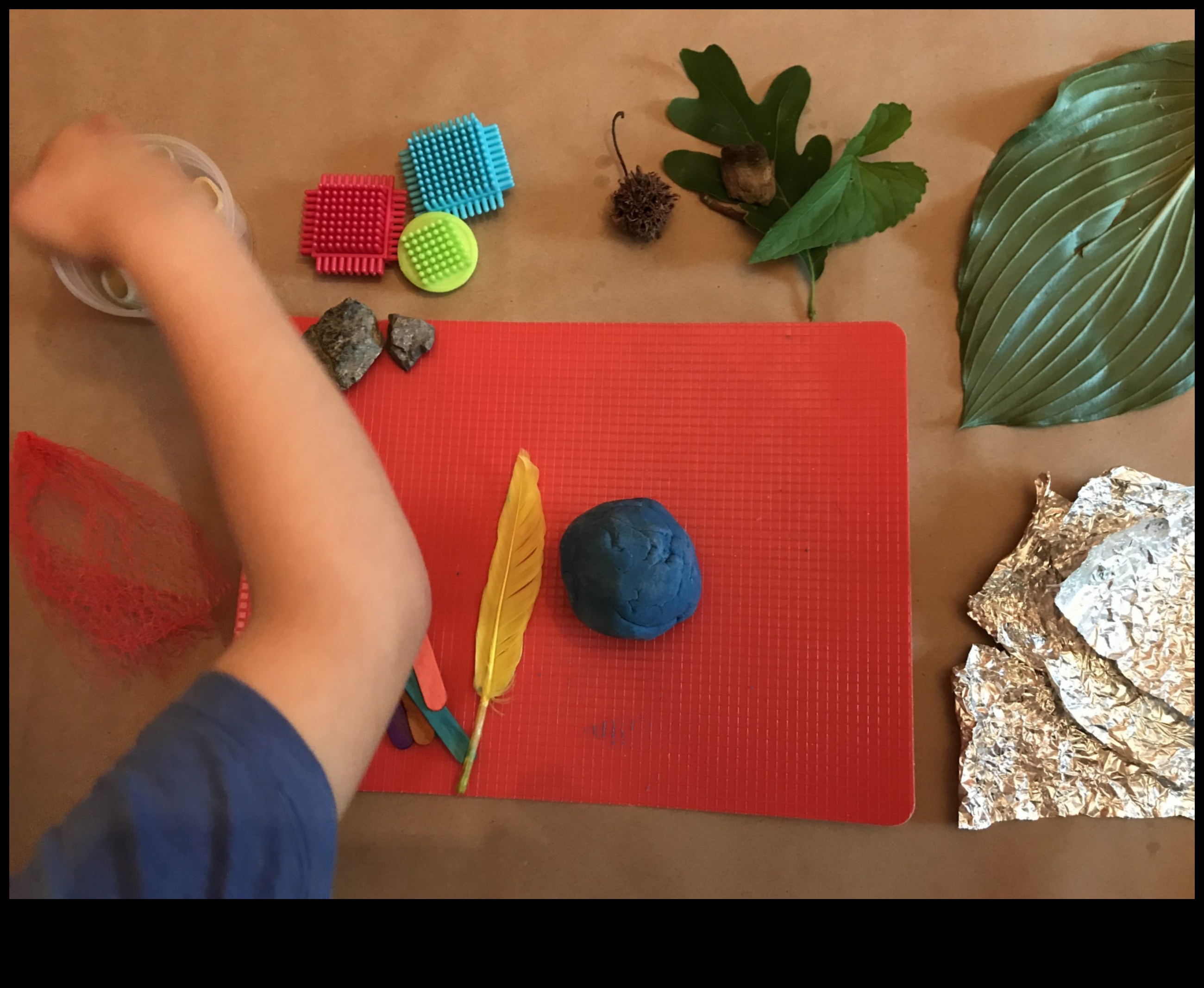 The Art of Glamorous Lids: Παίζοντας με τα χρώματα και τις υφές για αντίκτυπο