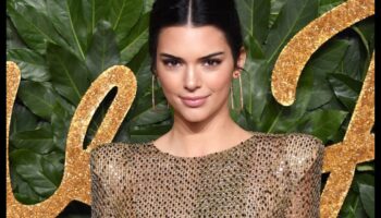 Μυστικά διασημοτήτων: Πώς οι A-Listers επιτυγχάνουν ένα φυσικό μακιγιάζ στο κόκκινο χαλί